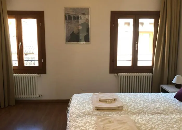 Corte Contarina * Venise