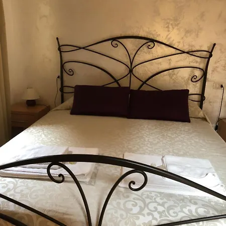 Corte Contarina البندقية